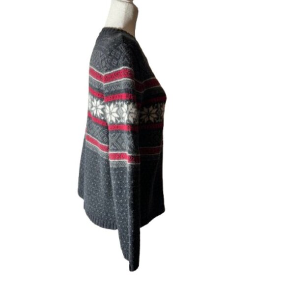 Croft & Barrow Petite  Gray, Red, White Christmas Sweater - PL - Picture 4 of 6